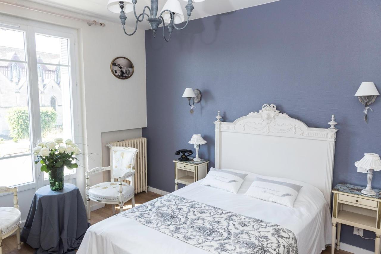 La Les Mots Passants Hotel 2*
